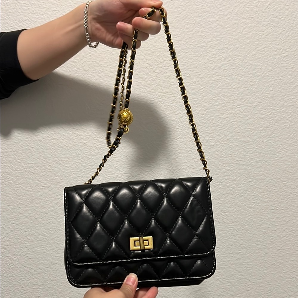 Black Quilted Chain wallet on chain Bag